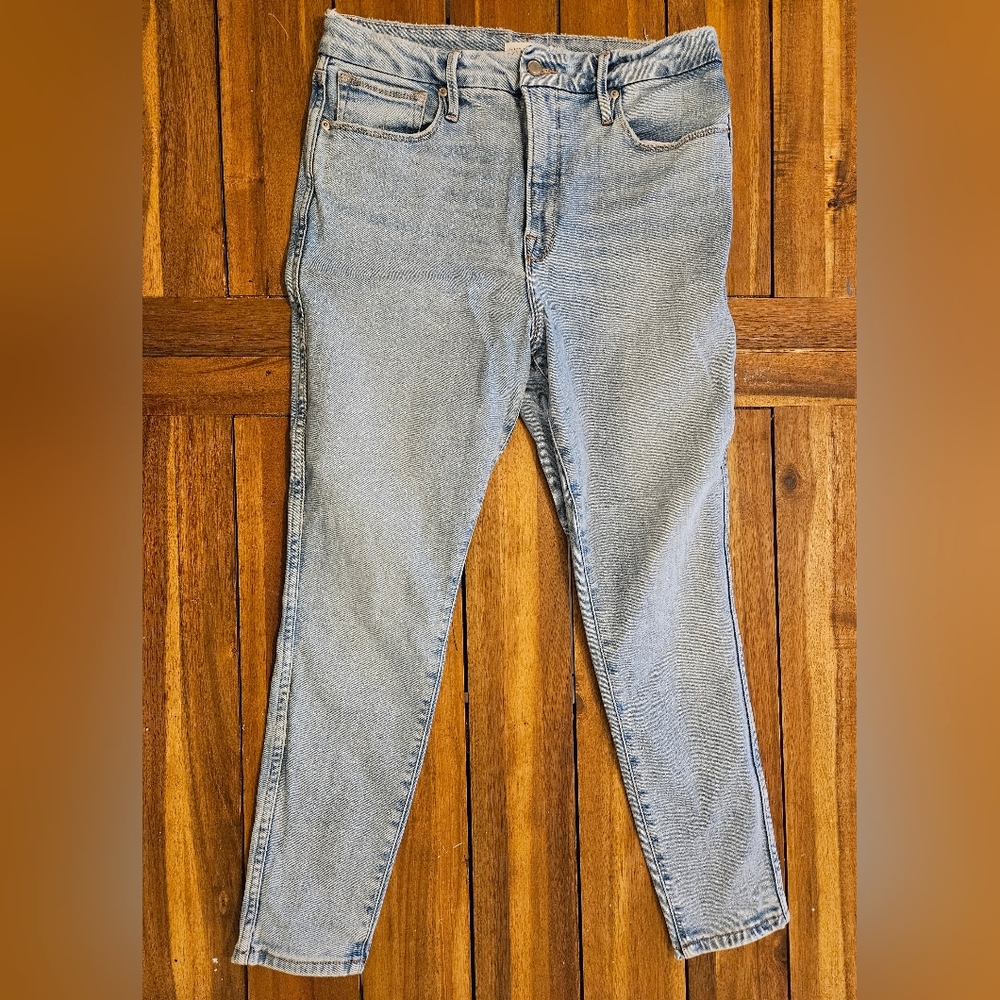 Good American Light Wash Skinny Jeans – Size 12/31